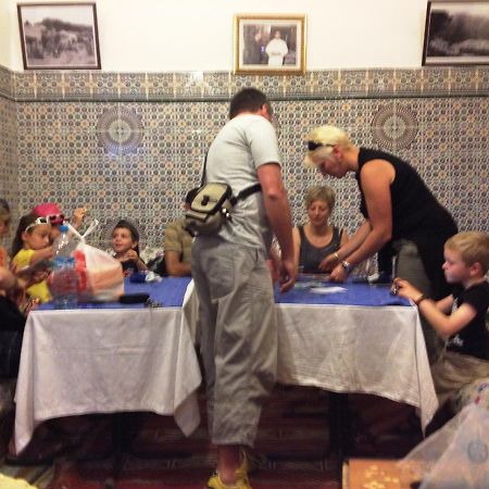 Al Andaloussiya Diyafa Hotel มูเลย์อิดริสส์ ภายนอก รูปภาพ
